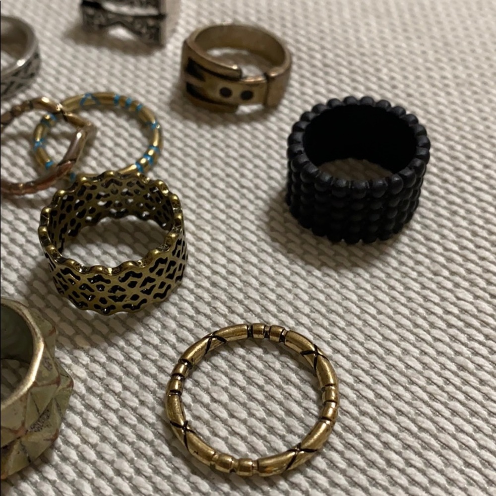 Sets of Random Rings - Picture 4 of 4
